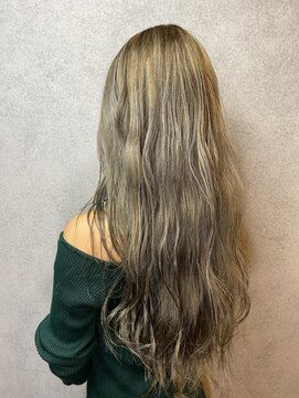 ヘアサロンM 新宿 3Dハイライト