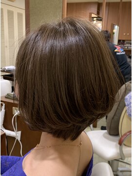 アクラ 上本町店(Acura.) くびれショート