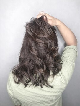 ワット 原宿店(W) 【W-ワット-原宿店】バイオレットカーキ♪