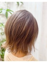 ビジュ(B-joux) イルミナカラーで透明感抜群のグレージュカラー