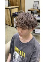 エルオム(EL.HOMME)&nbsp;波巻きクリームパーマ／ベージュハイライト