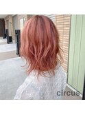 アプリコットピンク