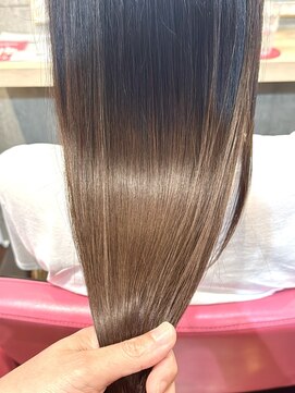 1+ アンプリュス(Unplus) 艶髪ストレート/髪質改善/市川/市川駅