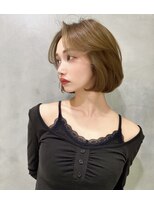 プアメリア 名古屋(Puamelia) ハイトーンベージュ lレイヤーボブ