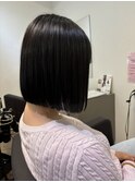前下がり 縮毛 黒髪 前下がりボブ 軽めボブ 切りっぱなし