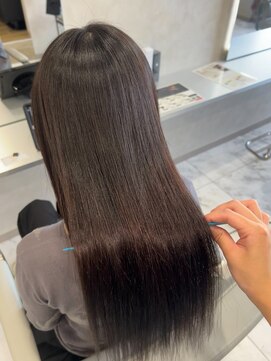 キング(K!ng) 縮毛矯正髪質改善ハイライトレイヤーカット楠葉美容室エクステ