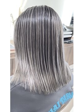 アッシュ 大宮店(Ash) グレージュバレイヤージュWブリーチ