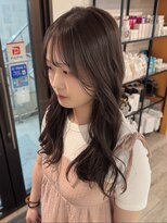 コワファーストナガサキシャンプーボーイ(COIFF1RST NAGASAKI SHAMPOO BOY)&nbsp;レイヤーカット/顔周り/前髪/韓国