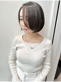 前下がりまとまるボブ前髪長め