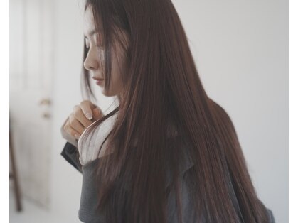 ケンジ 平塚 アネッタ(KENJE annetta)の写真