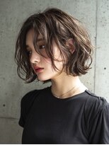 ワット 新宿店&nbsp;【大人の抜け感】黒髪ニュアンスパーマ×切りっぱなしボブ