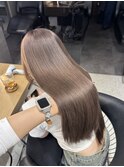 マロンベージュ