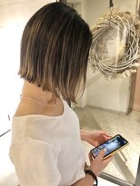 パーク(PARK)&nbsp;ビフォーアフター大人可愛い外国人風切りっぱなしボブ