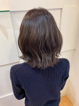 コワフュールエミカ(coiffure EMIKA) 大人可愛いナチュラルロブ_ツヤ髪アッシュグレージュ