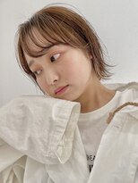 ロンドアジュール 横浜(Lond azur) 外ハネボブとインナーカラーで耳掛け個性