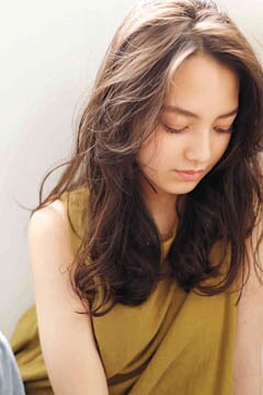 【人気No.1】プラチナイルミナカラー+カット+極上トリートメント　\15800→