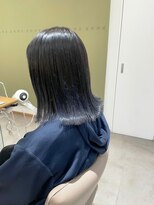 エミィ(emme)&nbsp;【emme×石崎】くびれボブ/外ハネstyle/ブルーグレー