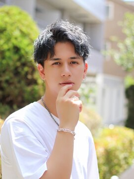 アルマ(ALMA) ソフトツイストパーマカルマパーマアップバングショートマッシュ