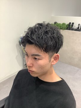 ステアーズ(Stairs) スッキリアップバングショート