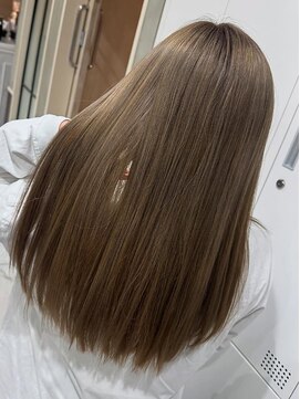 グランデュール 焼津店(GRANDEUR) ミルクティーベージュ ブリーチ1回 ケアブリーチ ブリーチ