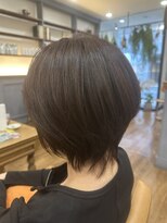 ラブ 蕨(LAB)&nbsp;《首元すっきり♪大人かわいいひし形ショート》