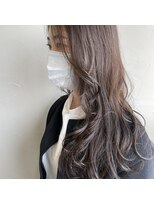 エッセンス グレージュ