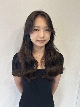 ミラ(MIRA) 韓国風スタイル／レイヤースタイル／センター分け