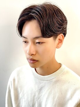 メンズパーマ/ニュアンスパーマ/センターパート/毛流れパーマ