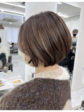 ルミエール バイ エイルリュクス(Lumiere by EirLUXE) ダブルカラー/髪質改善/インナーカラー/ブリーチ/縮毛矯正