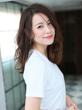 ロンド ストラーダ 心斎橋(Lond strada) 【津賀 涼】ショートグレージュカラーボブウルフココアベージュ