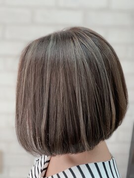 ラクシス 新都心店(Luxis) 【Luxis 新垣泰之】ボブメッシュ♪♪