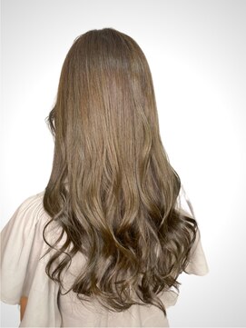 オアシス ガーデン 新宿店(Oasis GaRDEN) ミルクティーベージュ♪