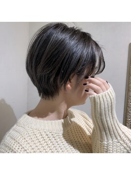 ドールヘアー(Doll hair) ハンサムショート