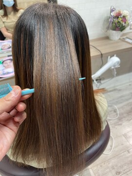 コワファーストナガサキシャンプーボーイ(COIFF1RST NAGASAKI SHAMPOO BOY) 縮毛矯正/ストレート/髪質改善