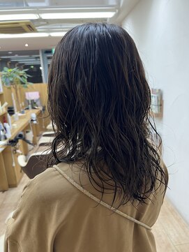 アーティック ヘア ディーヴァディーヴォ エイル(ARTIC HAIR DIVA DIVO Ailes) パーマスタイル