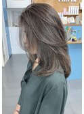 白髪ぼかしハイライト×グレージュ