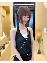 スニュウ(snuw)&nbsp;切りっぱなしボブ小顔カットグレージュミルクティ