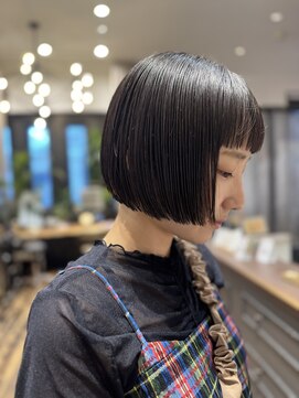 ナビッジ(NABIGE) パッツンボブ