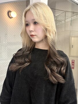 カシェル(cashel) ルーツカラー/ホワイトブロンド/レイヤーカット