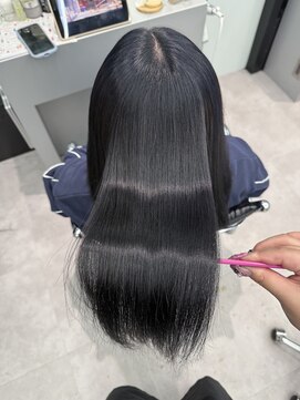 ミッシュバイアーバン(misch by urban.) 髪質改善トリートメント/ブルーブラック/大人艶カラー