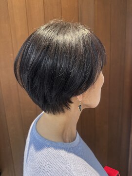 【Hitomi 】ショート