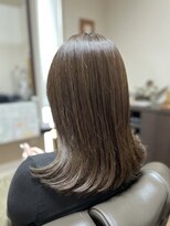 ハルジュヘアーリゾート(haruju HairResort)&nbsp;艶感ストレート×外ハネミディアム
