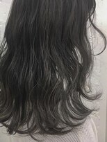 ブルーフェーセス 表参道(blue faces) 『blue faces』 スモーキーグレーハイライトウエーブスタイル