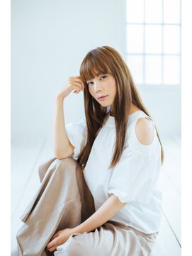 ヘアースペース ラ ルージュ(hair space LA ROUGE) 重軽ストレートロング