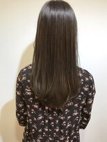 ヘアーメイクオズ(hair make O/S) 20代から30代の女性にオススメ☆ カーキグレー☆