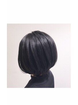 アッシュ 笹塚店(Ash) 前下がりボブ