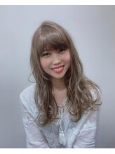 タクミカルム TAKUMI CALME 大人かわいい　ふんわりロング