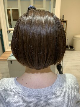 ロワゾ ヘア デザイン(L'OiSEAU HAIR DESIGN) 丸さのある柔らかボブ