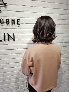 ビューティー エールフォルム 浜松有玉店(BEAUTY YELLFORME) 外ハネ切りっぱなしボブ