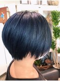 ショート×ダークブルーアッシュ